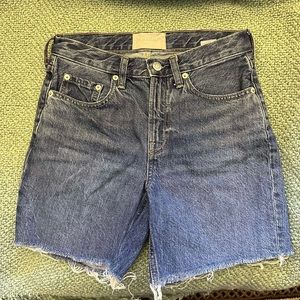 Everlane The Denim Short dark wash size 23